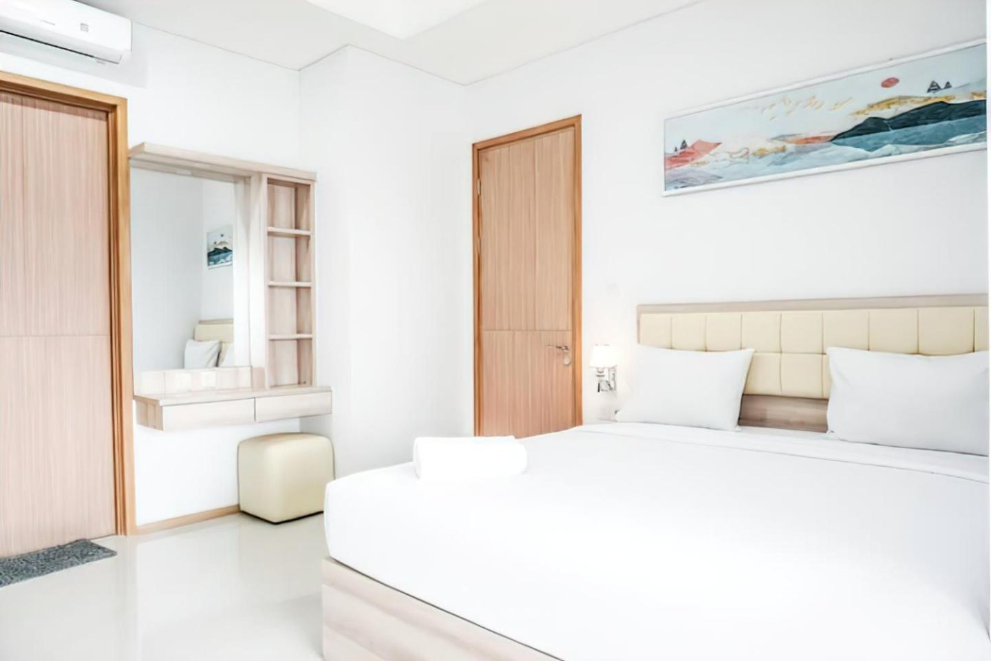 Apartment Samara By Emily In Jakarta