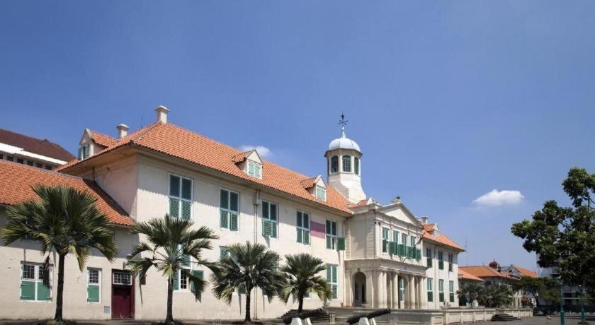 Khách sạn Mutiara Kota Tua