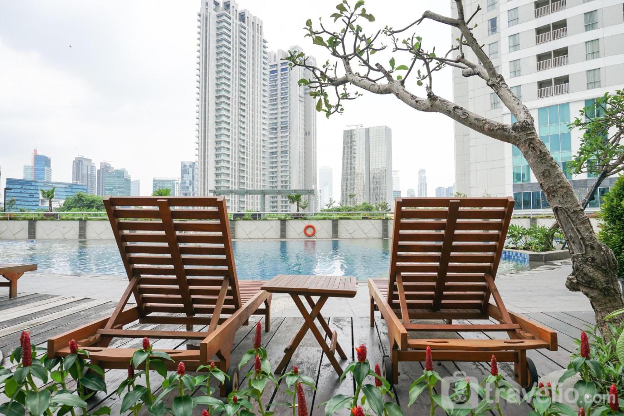 Apartment Location 2br At The Wave Kuningan By Travelio *