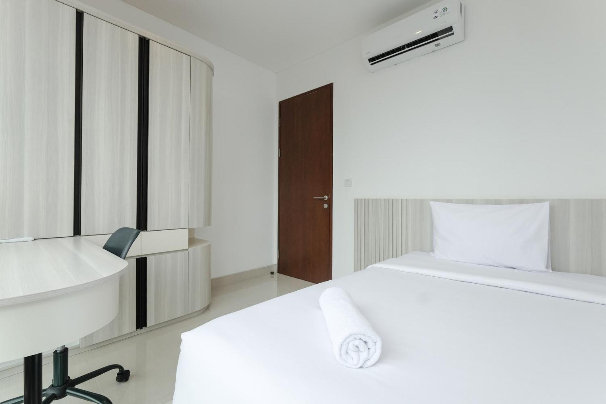 Căn hộ Cozy Living And Tidy 2br Ciputra World 2 By Travelio *