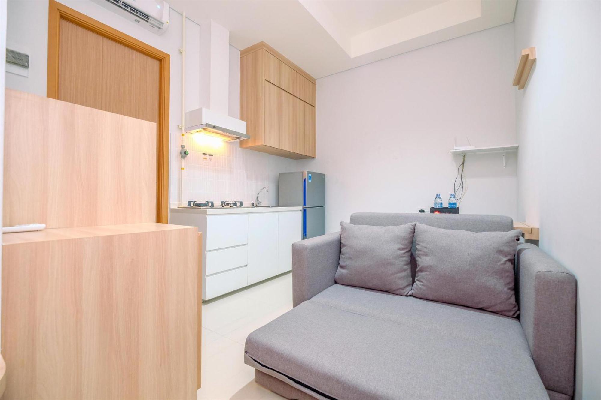 Modern And New 1br Across Lrt Station Samara By Travelio * Jakarta