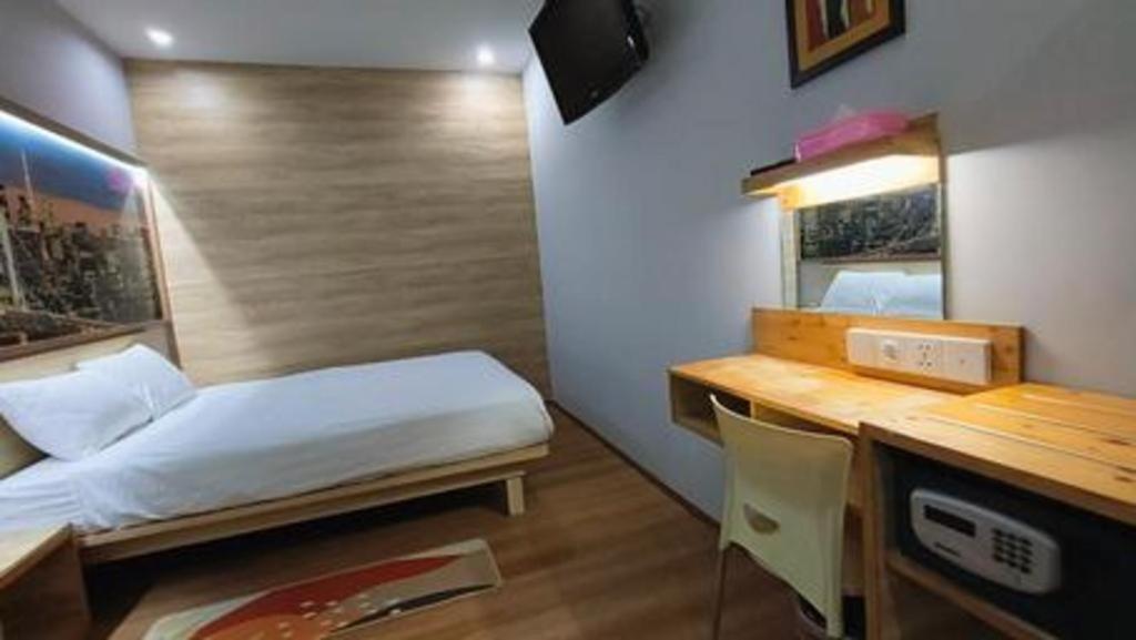 Smart Hotel Jakarta