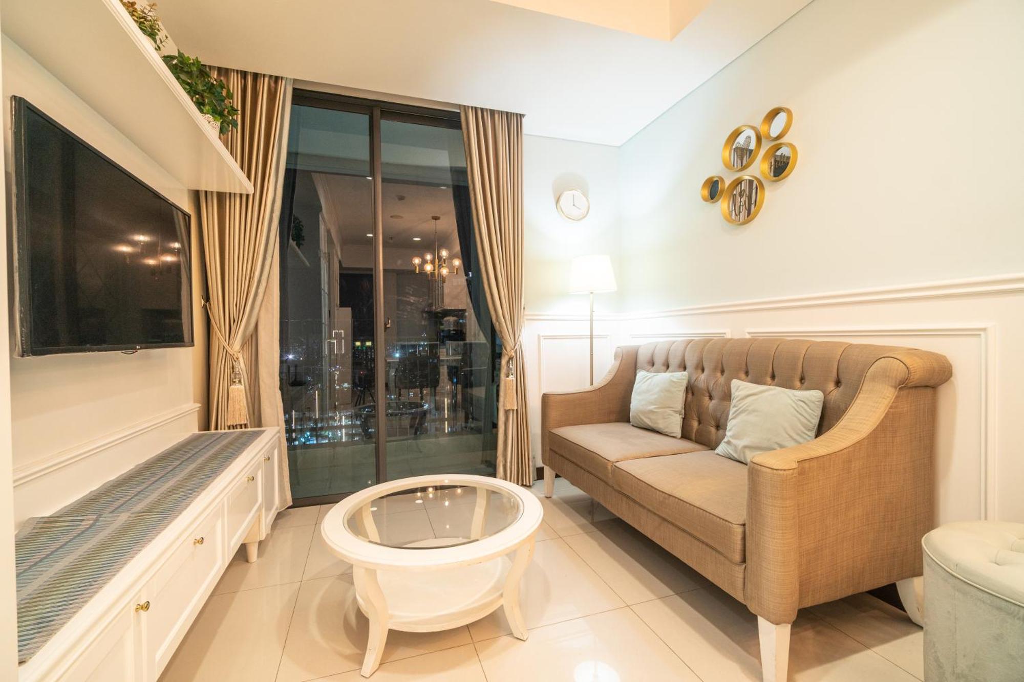 Apartment Luxury And Pleasant 2br Chianti Tower Mall Access *