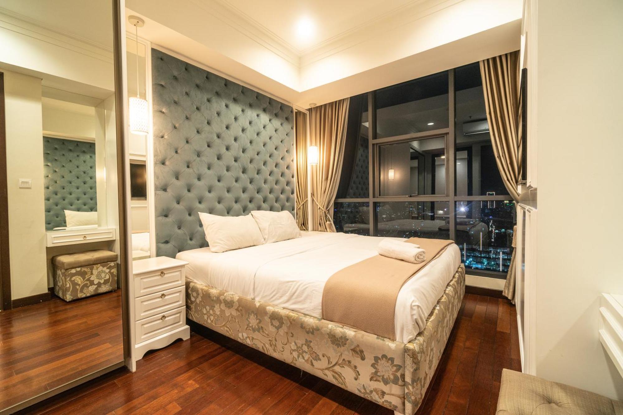 Apartment Luxury And Pleasant 2br Chianti Tower Mall Access *
