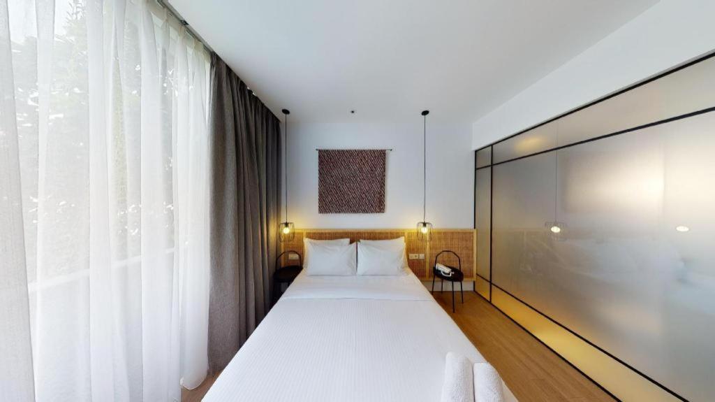 Daun Menteng Hotel 3*