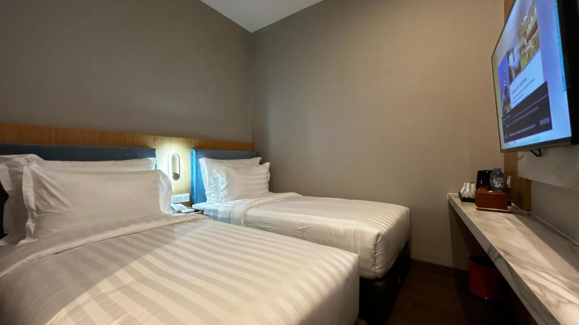Hotel D'primahotel Harmoni - Hayam Wuruk 2*
