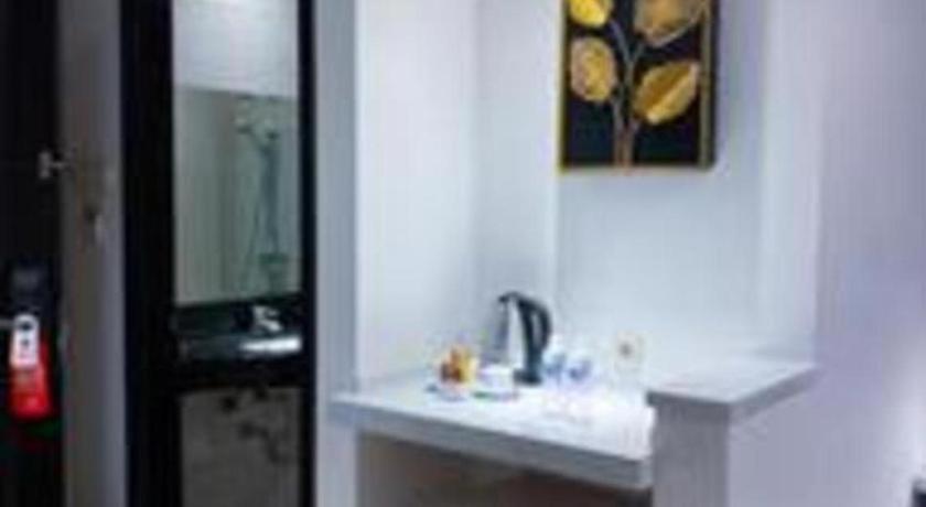 Tematik Pluit Hotel 2*