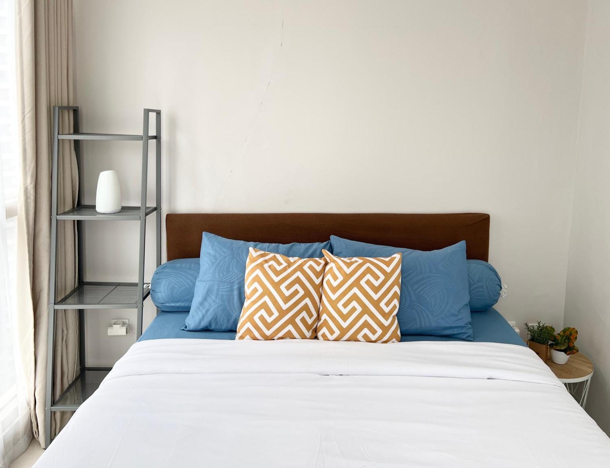 Cozy Scandinavian At Ta Apartment Jakarta