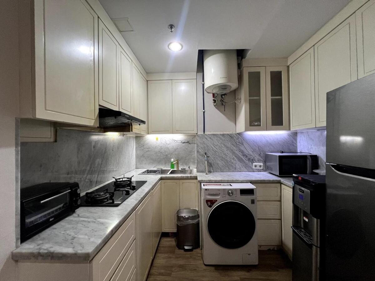 Apartment 2 Kamar Casa Grande Luxury Mall Kota Kasablanka By Travelibu