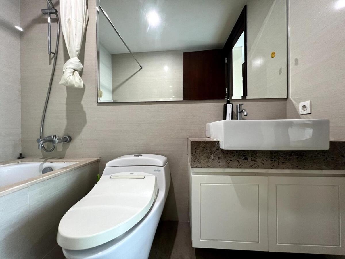 Apartment 2 Kamar Casa Grande Luxury Mall Kota Kasablanka By Travelibu *