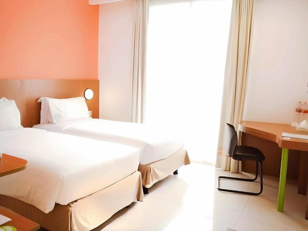 Hotel Pomelotel Patra Kuningan 3*
