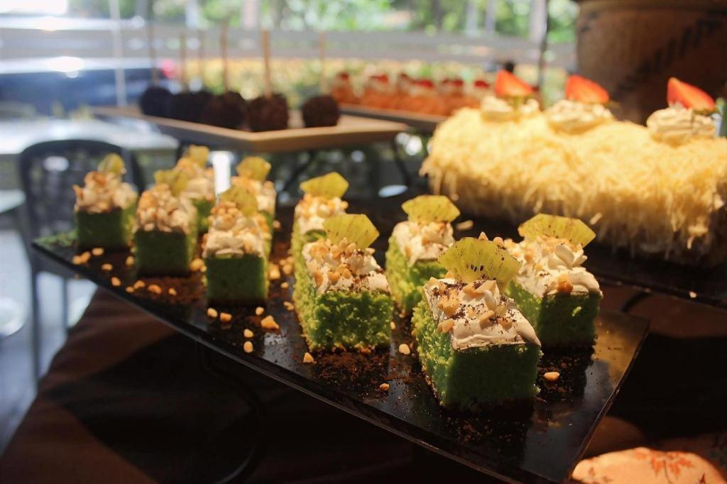 Pomelotel Patra Kuningan Hotel 3*