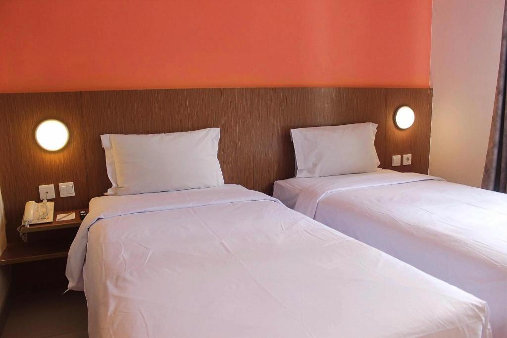 Hotel Pomelotel Patra Kuningan Jakarta