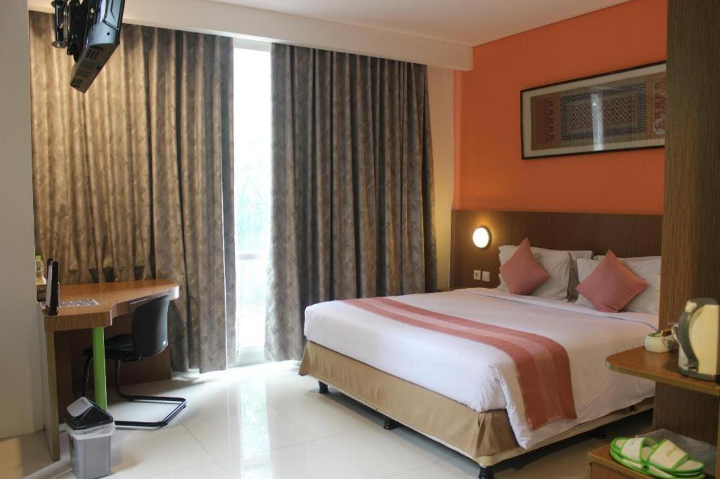 Pomelotel Patra Kuningan Hotel
