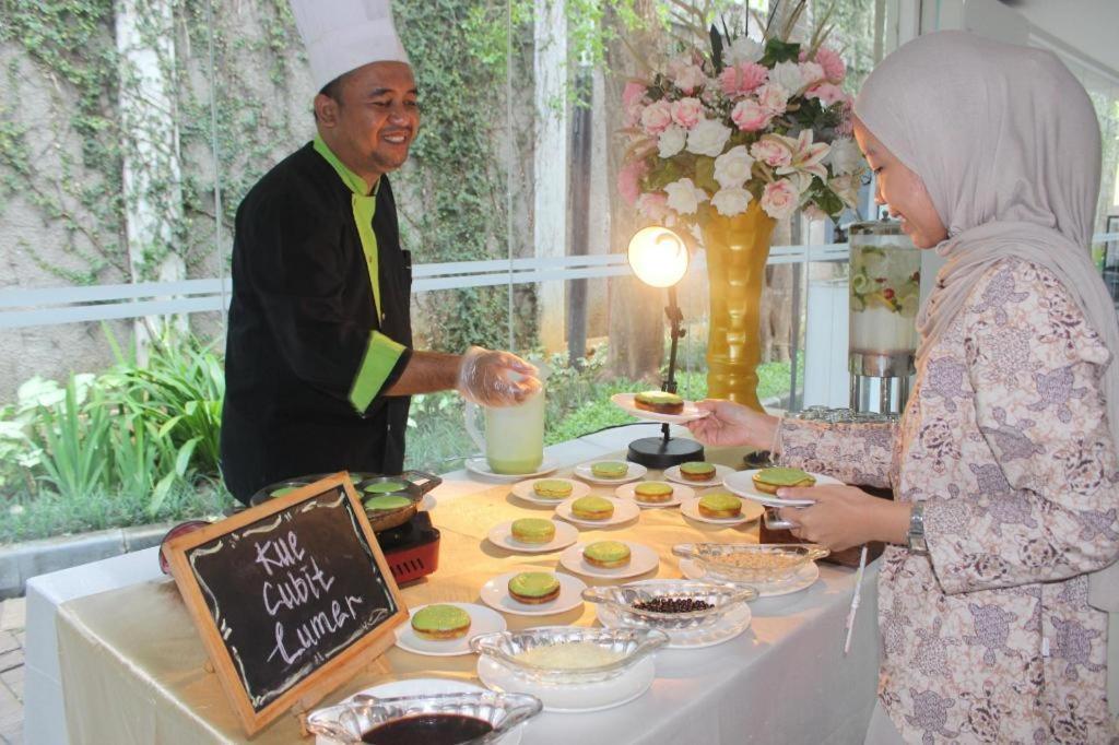 Pomelotel Patra Kuningan 3* Jakarta