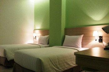 Whiz Prime Kelapa Gading Hotel 3*