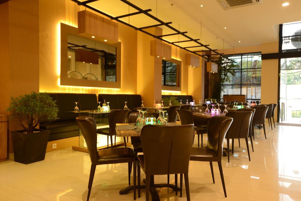 D'cozie By Prasanthi Hotel