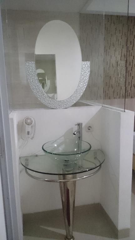 Hotel Sanrina 2*