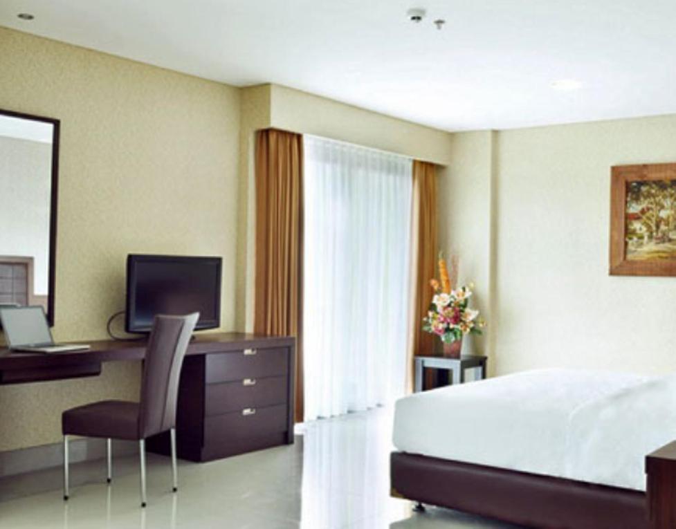 Hotel Bamboo & Cafe Jakarta