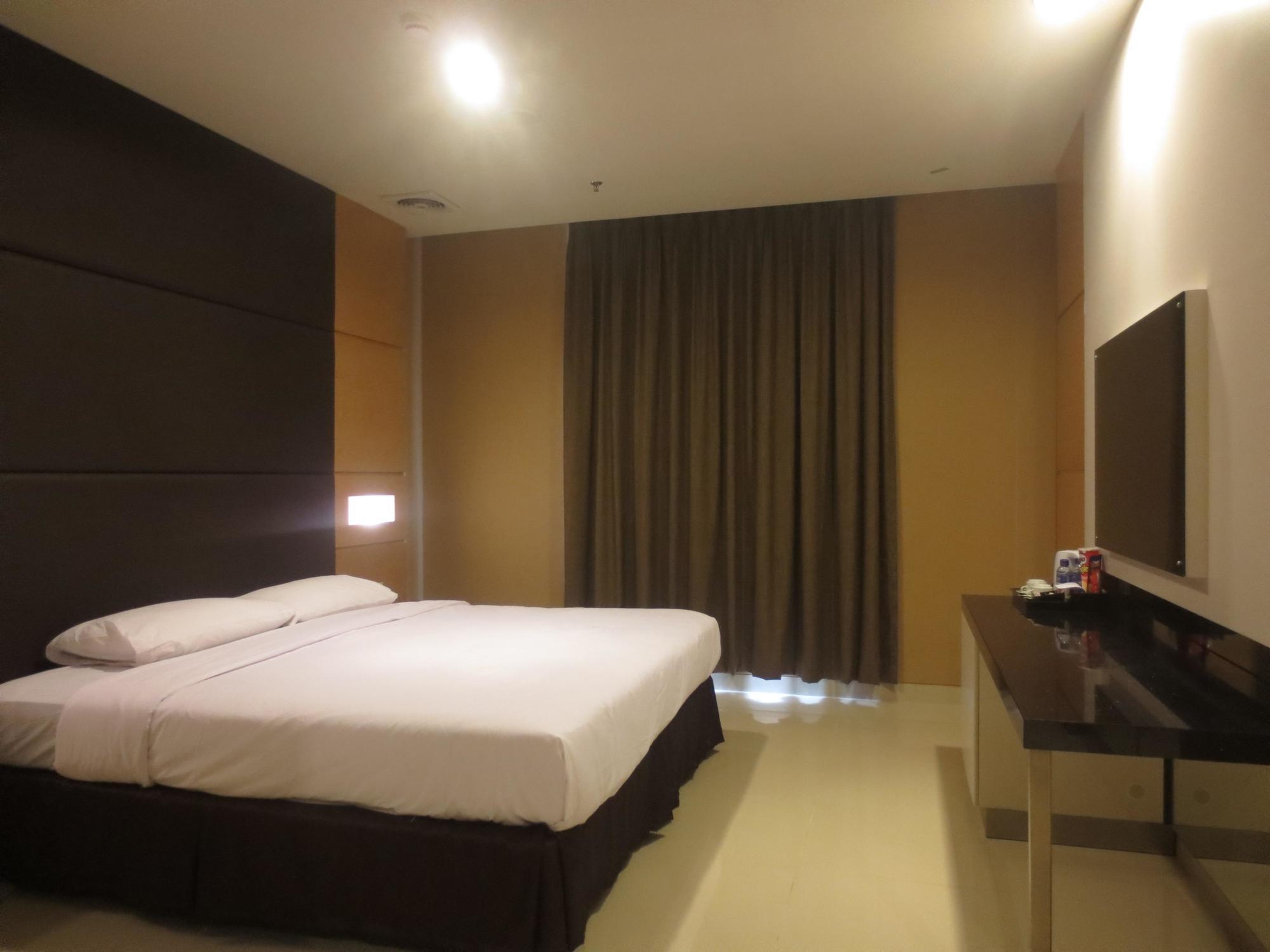 B Fashion 3* Jakarta