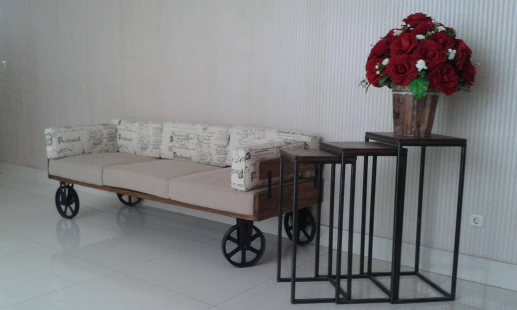 Elliottii Hijau Guest house Jakarta