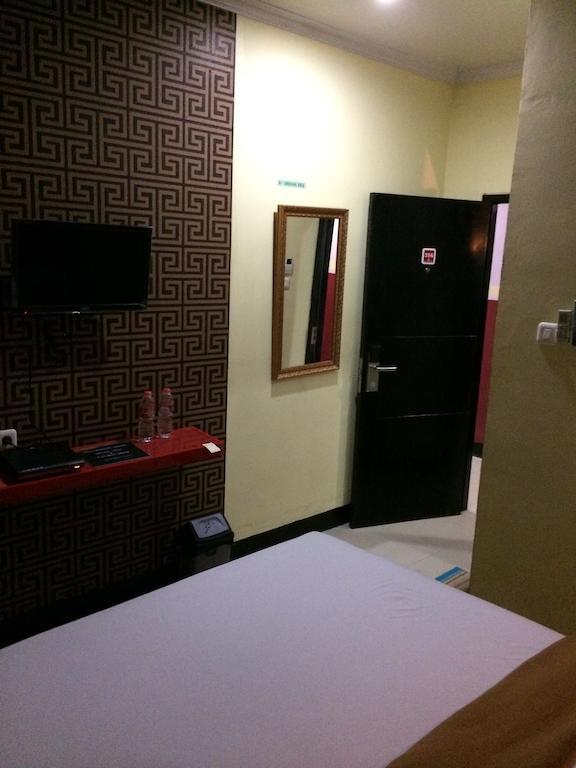 Hotel Hollywood Jakarta