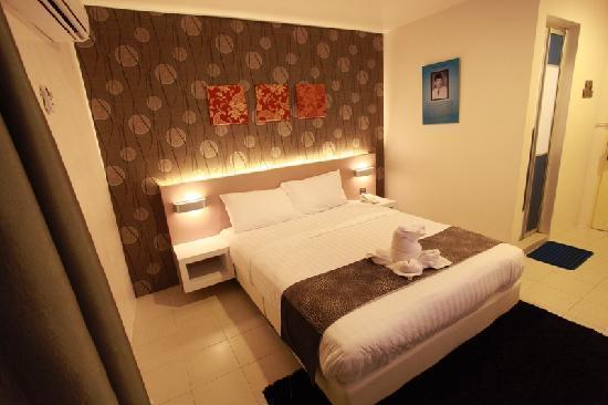 Hotel Hollywood *