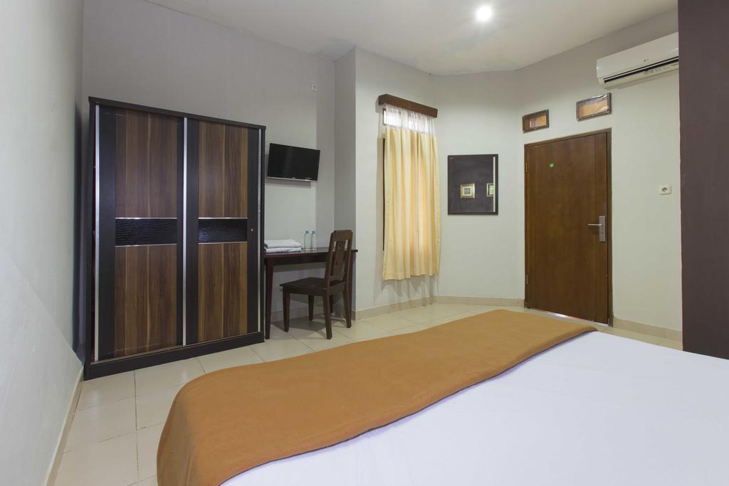 Reddoorz @ Blok A Jakarta