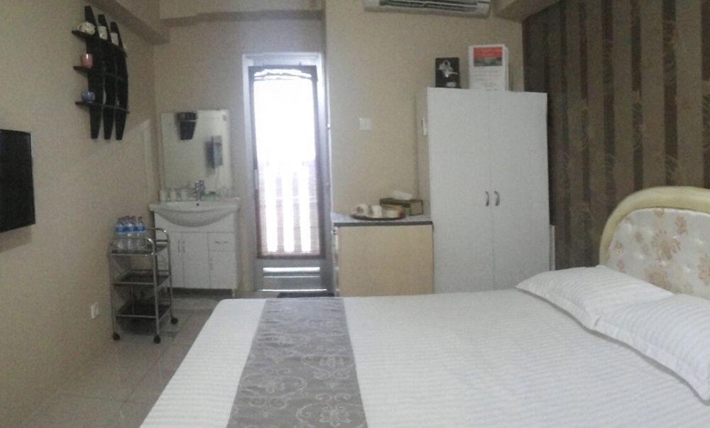 Baywalk @ Bay Pluit Appartement *