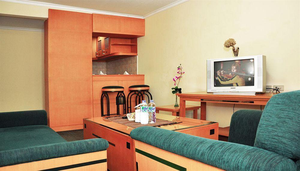 Mega Anggrek Slipi 3*