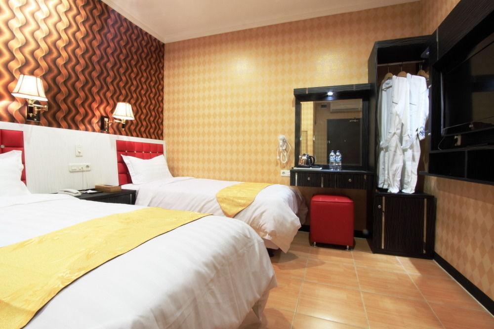 Rovi Boutique Hotel 3*