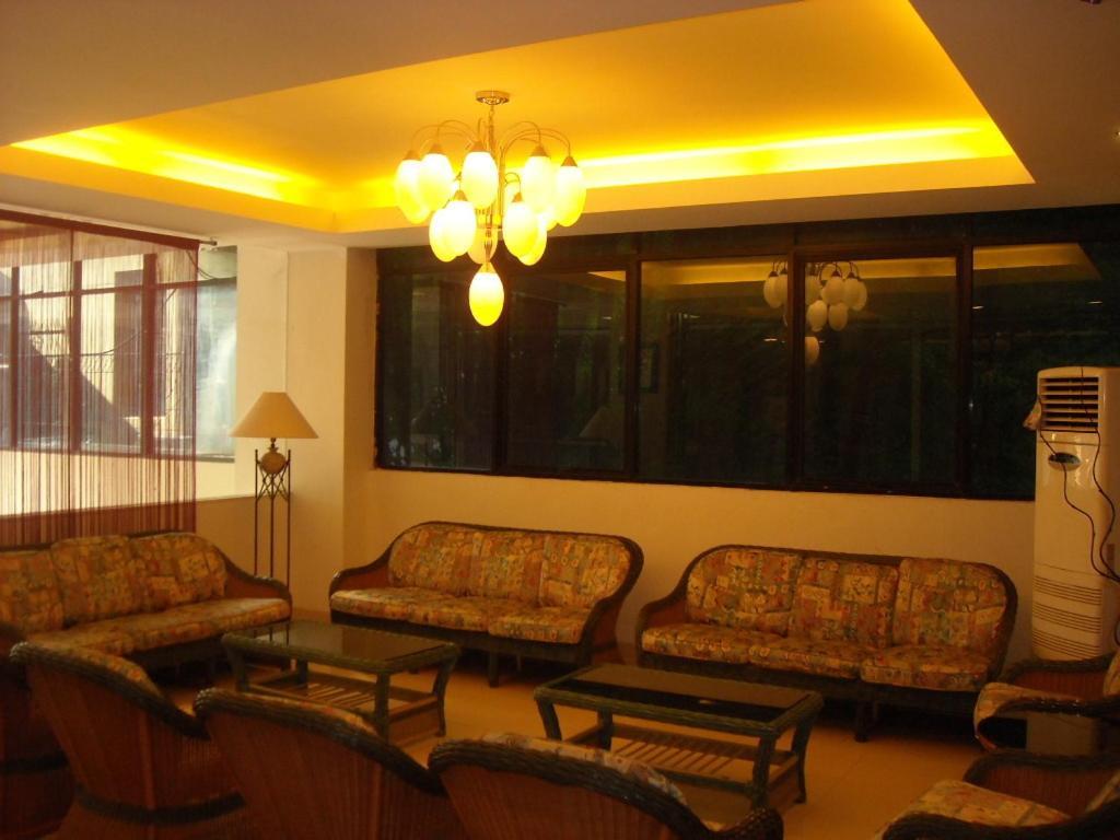 Hotel Losari Blok M2 Jakarta