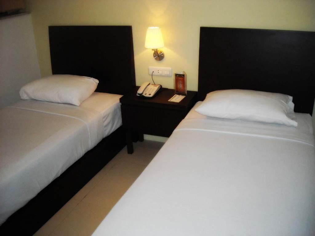 Losari Blok M2 Hotel