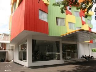 Hotel N3 2*