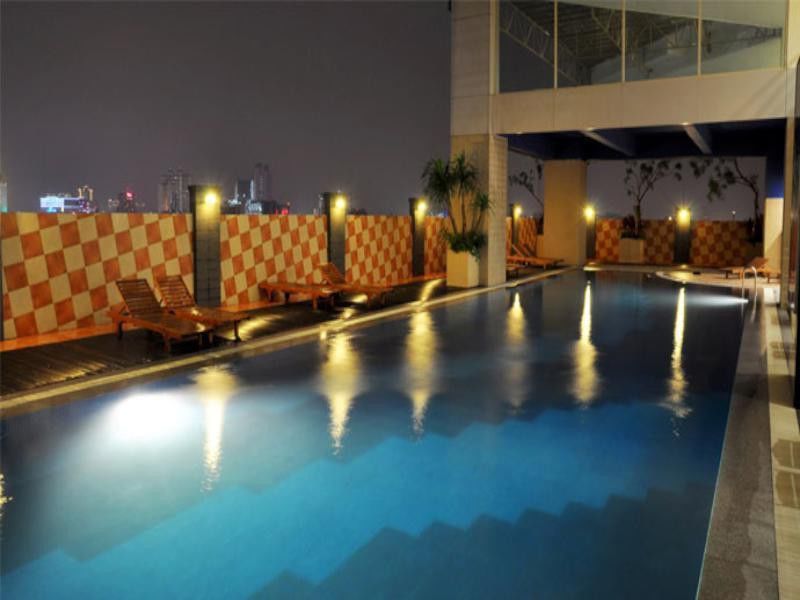 Western Mangga Dua & Hotel