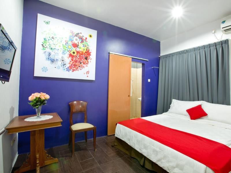 Maven Buncit Guest house 3*