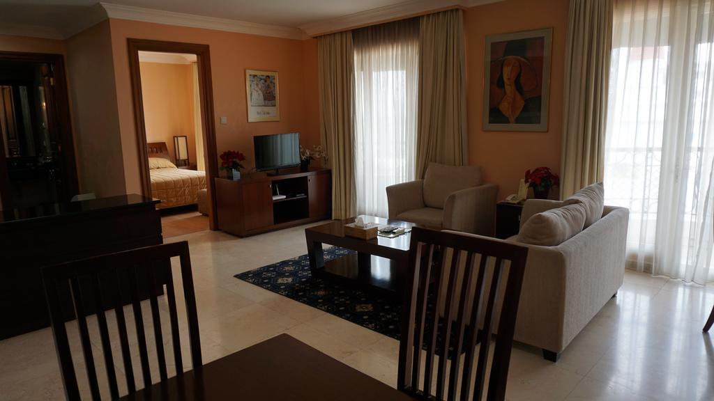 Apartamento Roosseno Plaza Serviced Apartment Jacarta