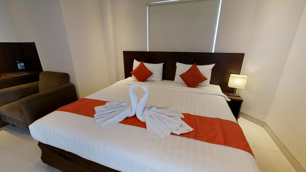 The Gloria Grogol Apartment
