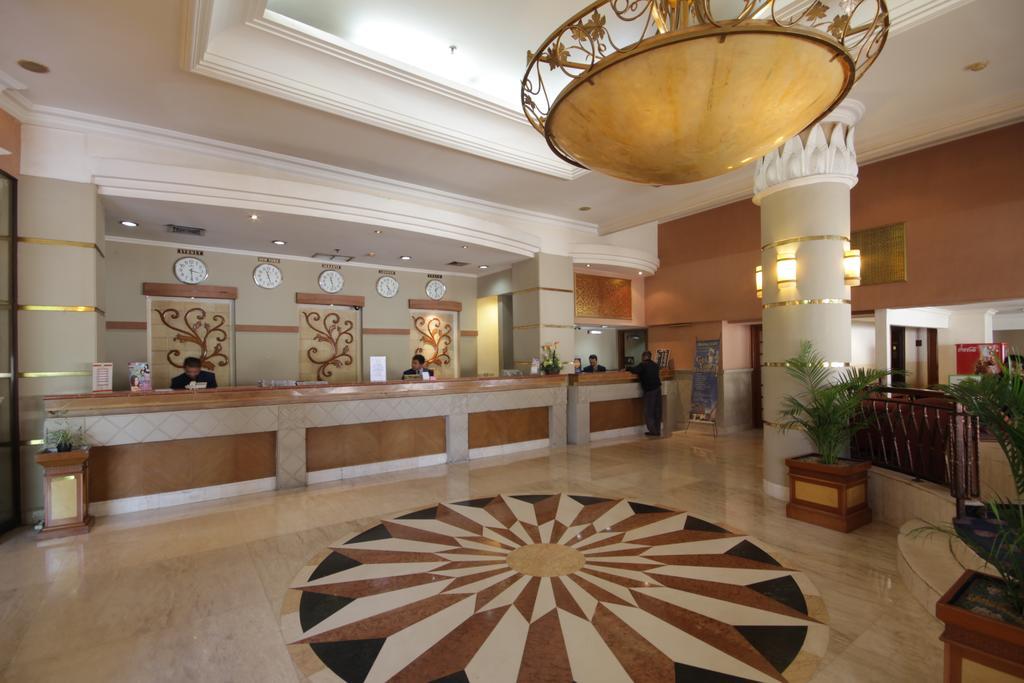 Hotel Maharadja 3*