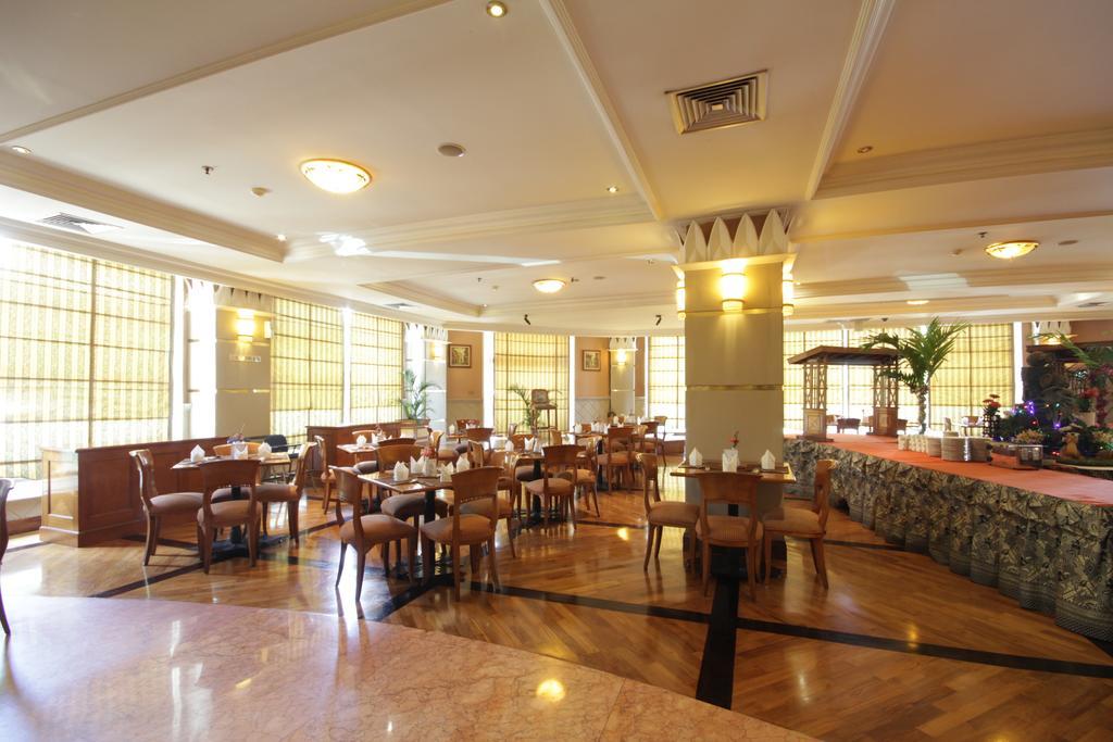 Maharadja Hotel 3*
