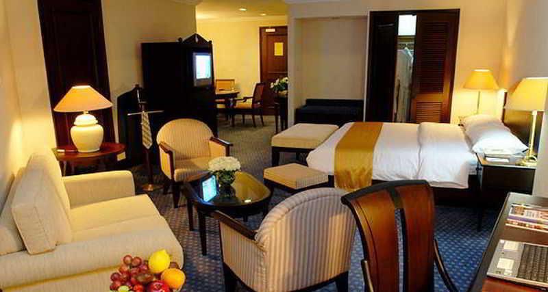 The Acacia Hotel
