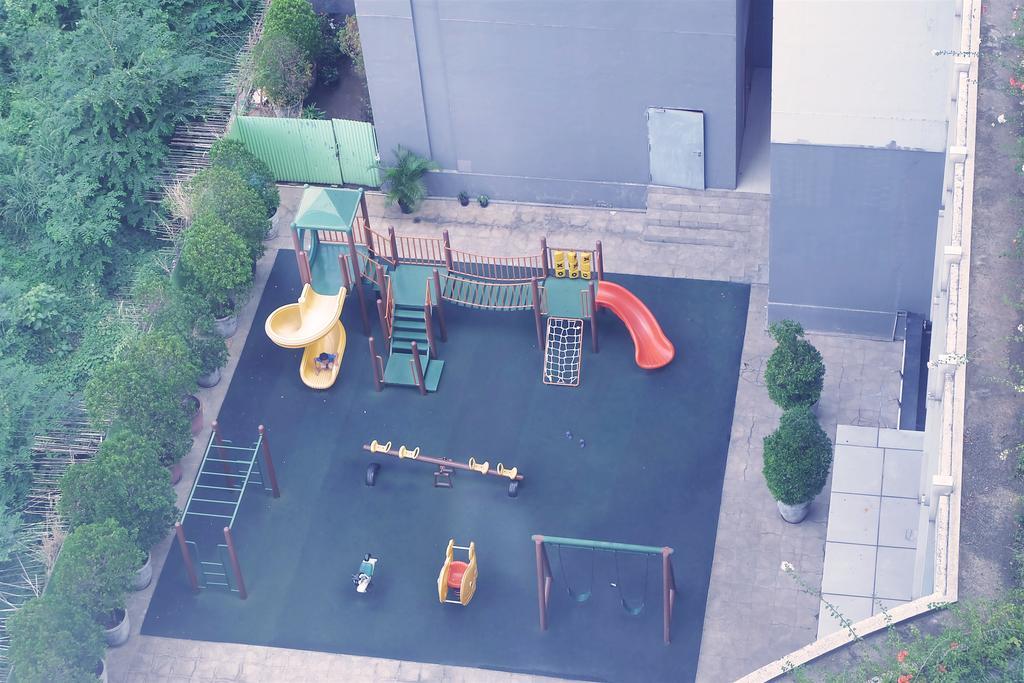 2br Nifarro Park Near Kemang And Kalibata By Travelio Apartment *