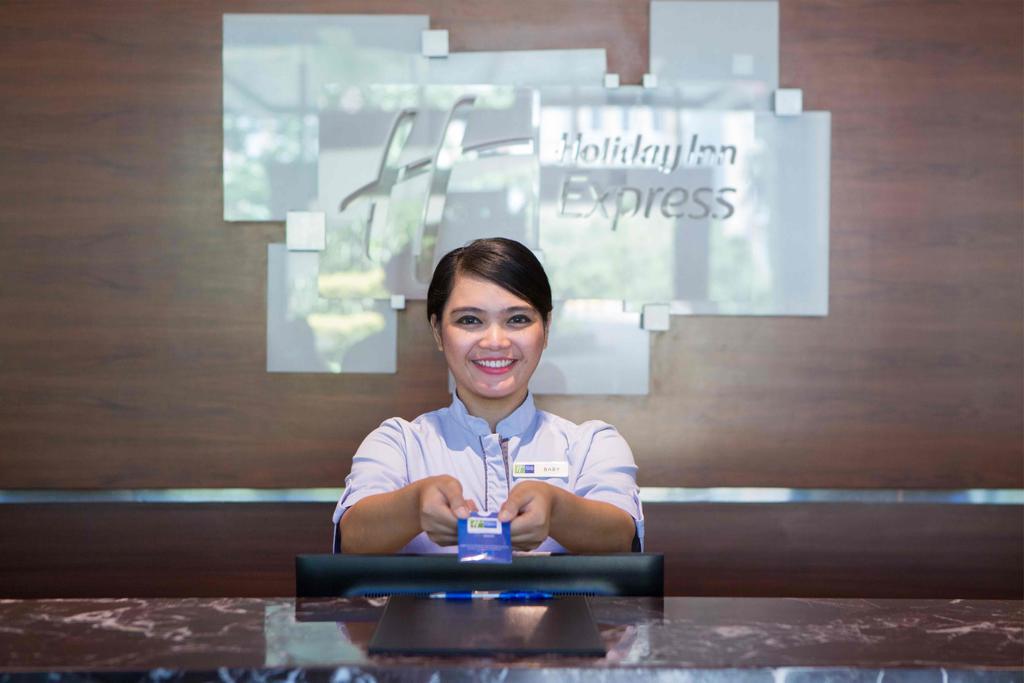 Express International Expo By Ihg