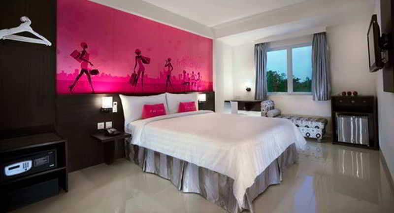 Hotel Favehotel Kelapa Gading 3*