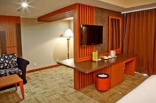 Treva International Hotel