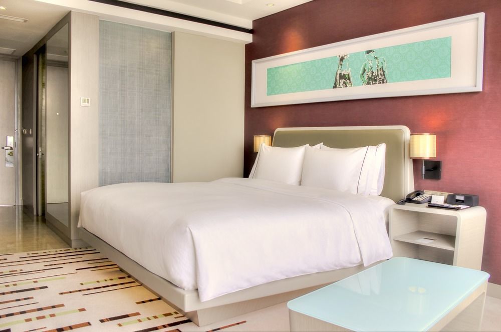 Doubletree By Hilton - Diponegoro 5*