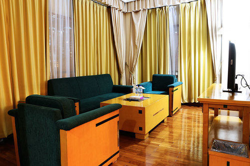 Mega Anggrek Slipi