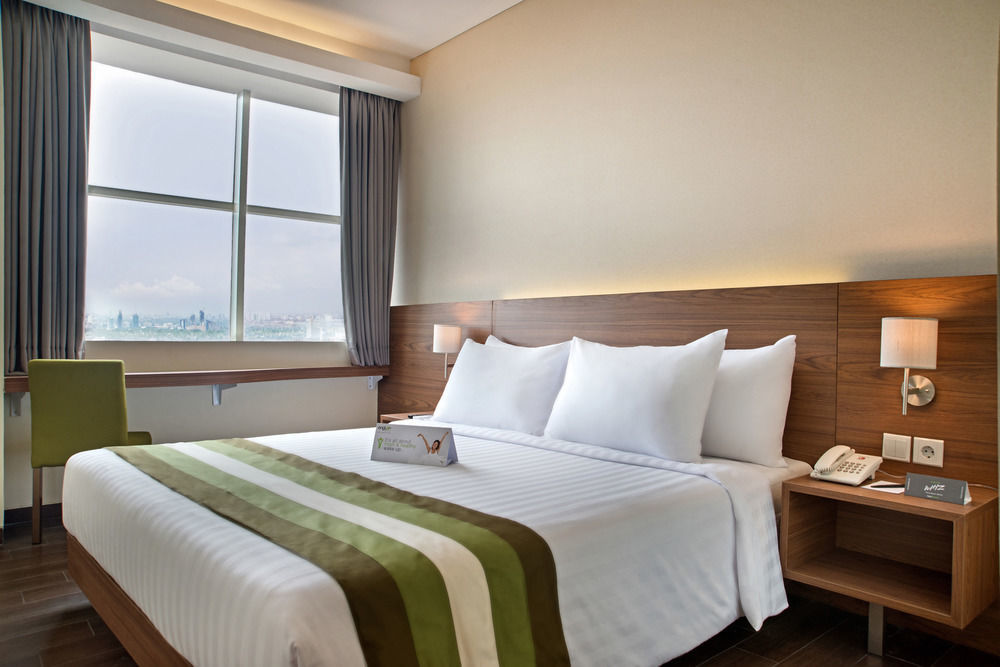 Hotel Grand Whiz Poins Simatupang Jakarta