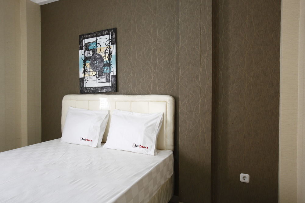Guest house Reddoorz Near Cilandak Town Square Jakarta