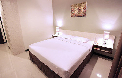 Hotel N3 2*
